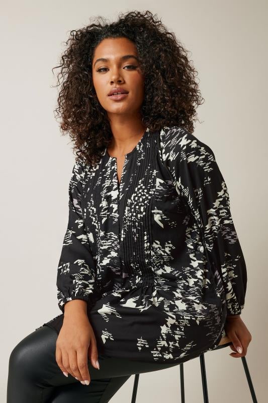 evans EVANS Curve Black Dogtooth Print Pintuck Blouse