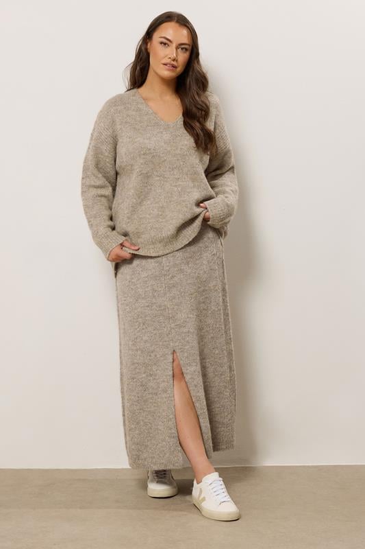 Evans EVANS Curve Natural Brown Knitted V-Neck Jumper