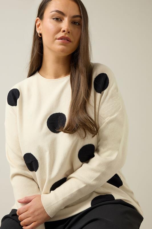 Evans EVANS Curve Cream & Black Spot Knitted Jumper