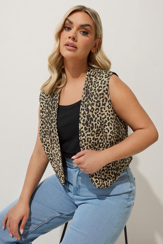 evans LIMITED COLLECTION Curve Brown Leopard Print Quilted Waistcoat