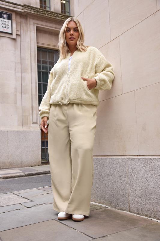Evans LIMITED COLLECTION Curve Cream Teddy Borg Bomber Jacket