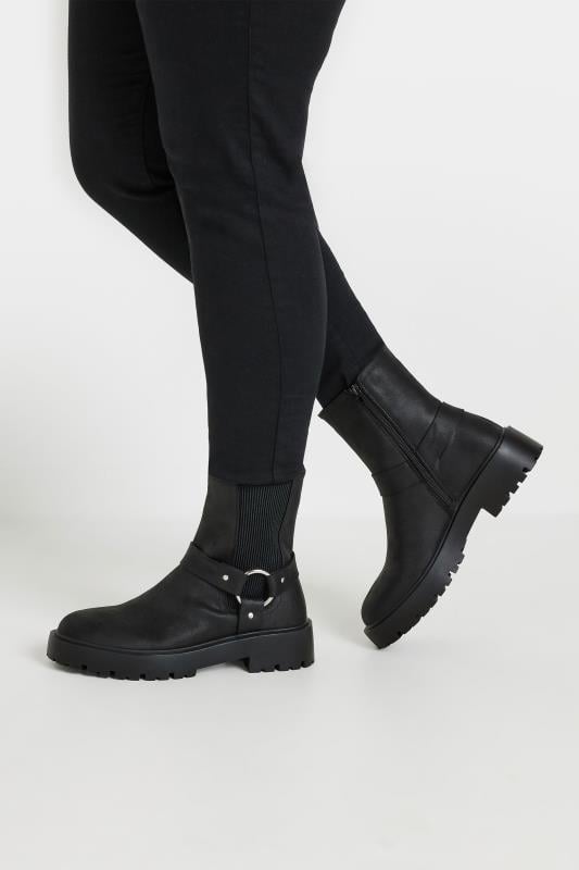 Evans Yours Black Chunky Biker Chelsea Boot In Wide E Fit & Extra Wide EEE Fit