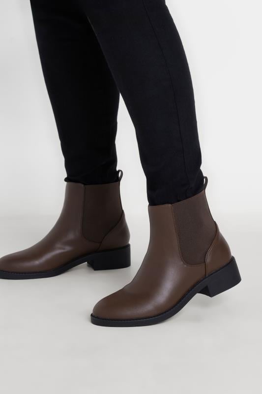 Evans Yours Brown Faux Leather Elasticated Chelsea Boots In Wide E Fit & Extra Wide EEE Fit