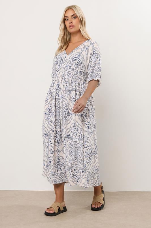 Evans YOURS Curve Blue Paisley Print Textured V-Neck Dress