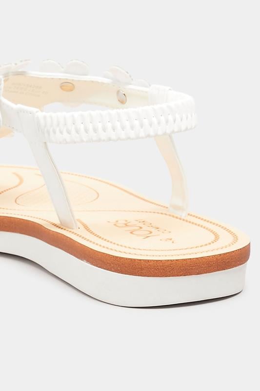 Evans Yours White PU Diamante Flower Sandals In Wide E Fit & Extra Wide EEE Fit