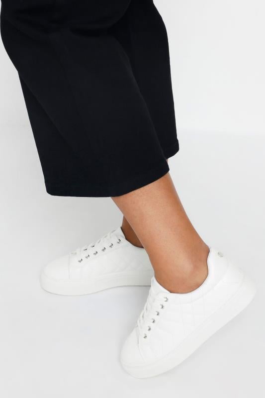evans Yours White Quilted Design Trainers In Wide E Fit & Extra Wide EEE Fit